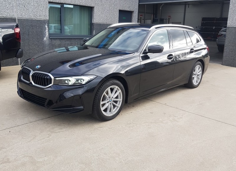 BMW 318d Touring *nieuw model*