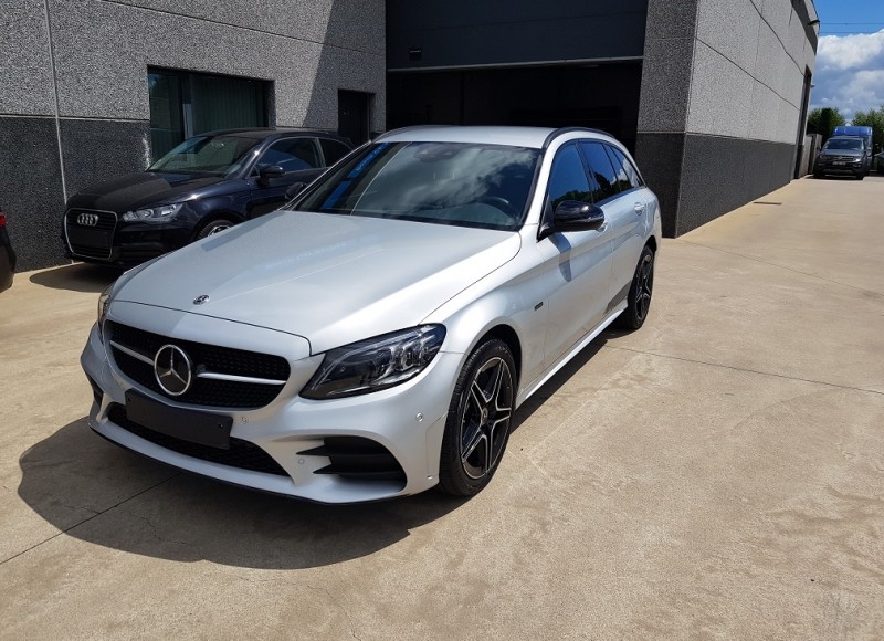 Mercedes C300de hybrid