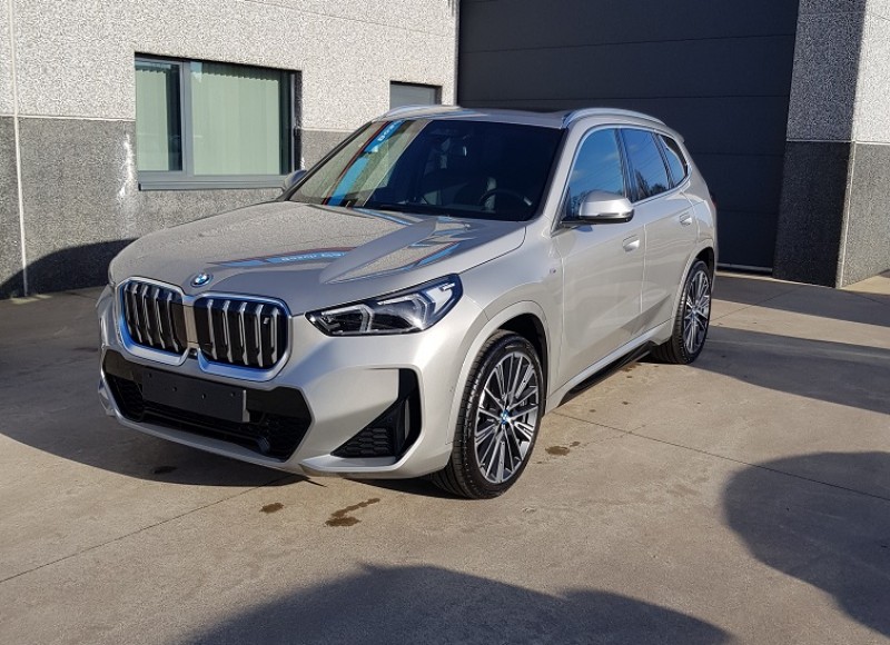 BMW iX1 xDrive30